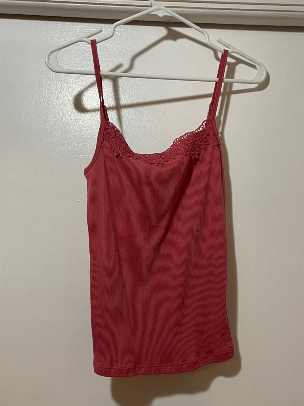 Aero Women's Lace-Trim Ribbed Cami Tank Top med NWT